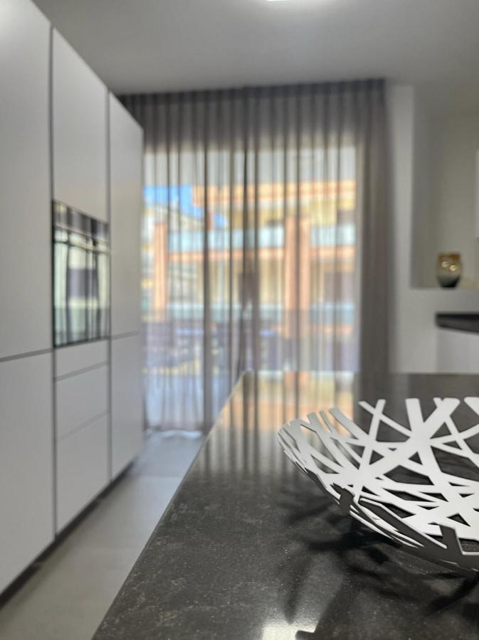 غالّيبولي Modern And Spacious Appartement With Beach View. المظهر الخارجي الصورة
